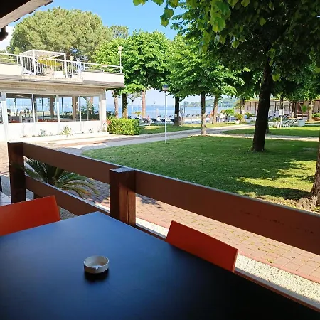Villaggio Turistico Dei Tigli 3* Padenghe sul Garda