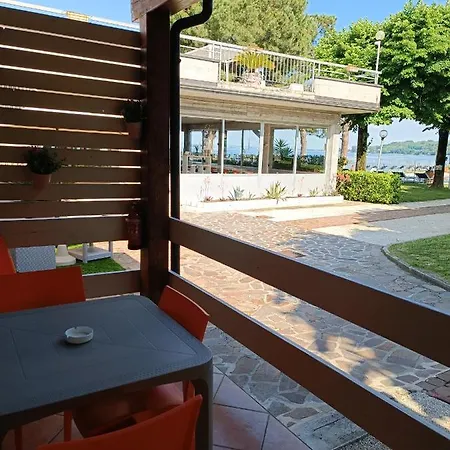 Villaggio Turistico Dei Tigli 3*