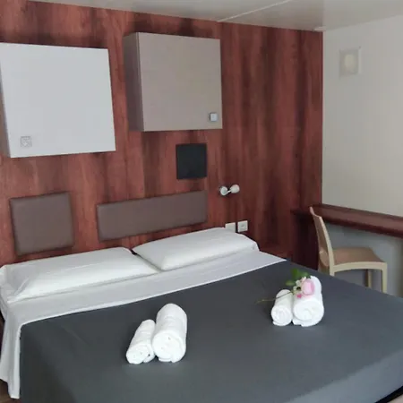 Holiday park Villaggio Turistico Dei Tigli Padenghe sul Garda