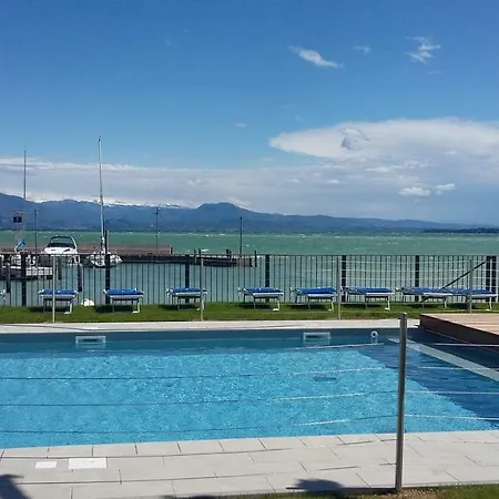 Villaggio Turistico Dei Tigli 3* Padenghe sul Garda