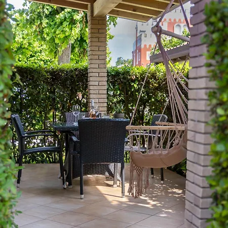 Üdülőpark Villaggio Turistico Dei Tigli Padenghe sul Garda